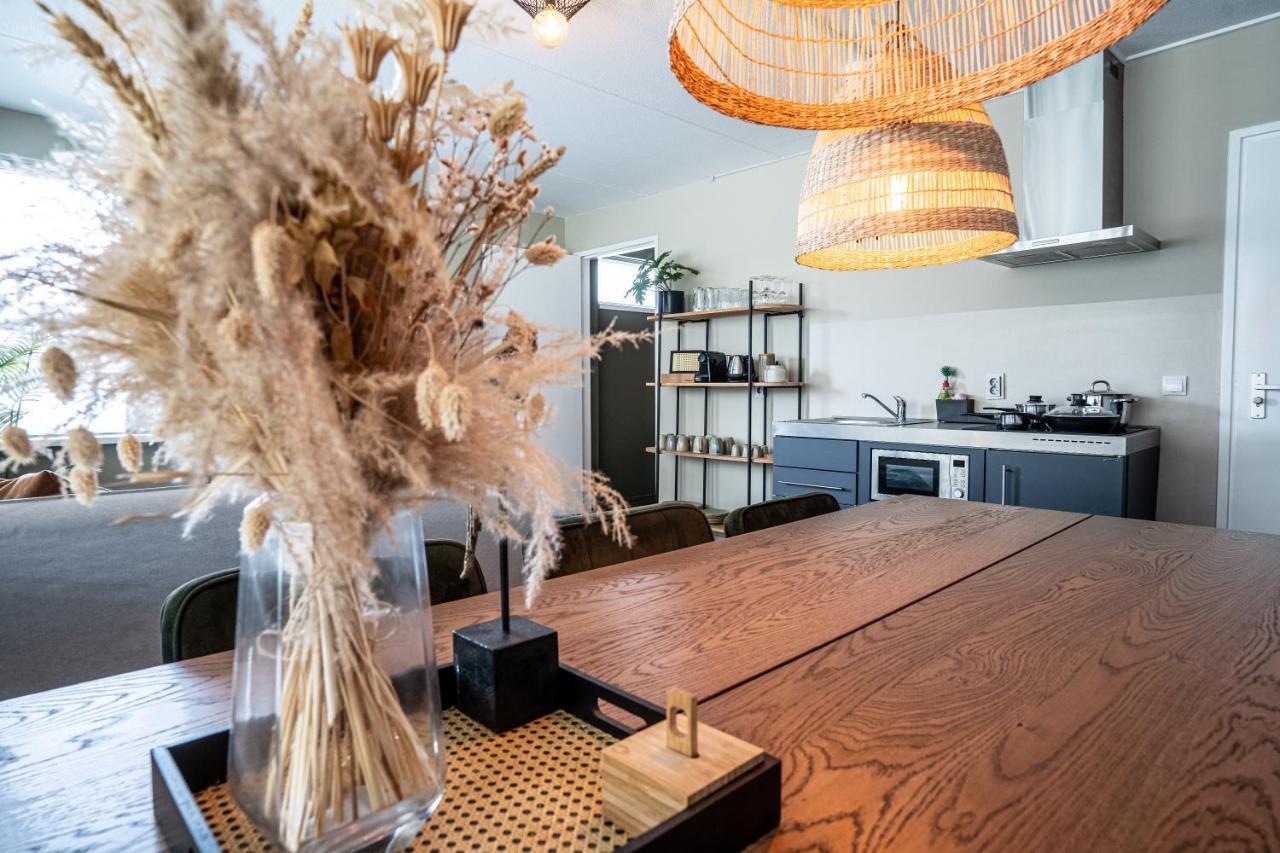 The Lion King - 6 Person Linked Apartment With Roof Terrace Groningen Exterior photo